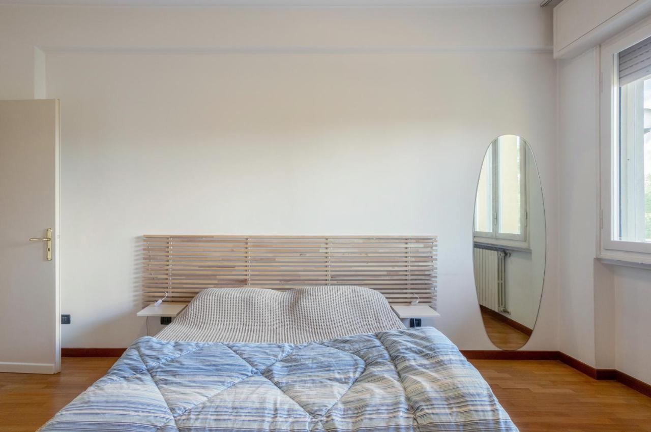 Lucca Roomy Apartment With Balcony And Parking! Exterior photo